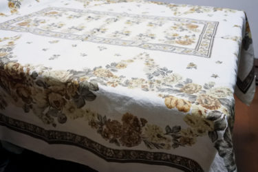 ポーランド製 テーブルクロス 麻100%