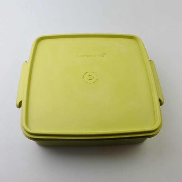 ビンテージ】日本製Tupperware（タッパーウェア） デュエット M