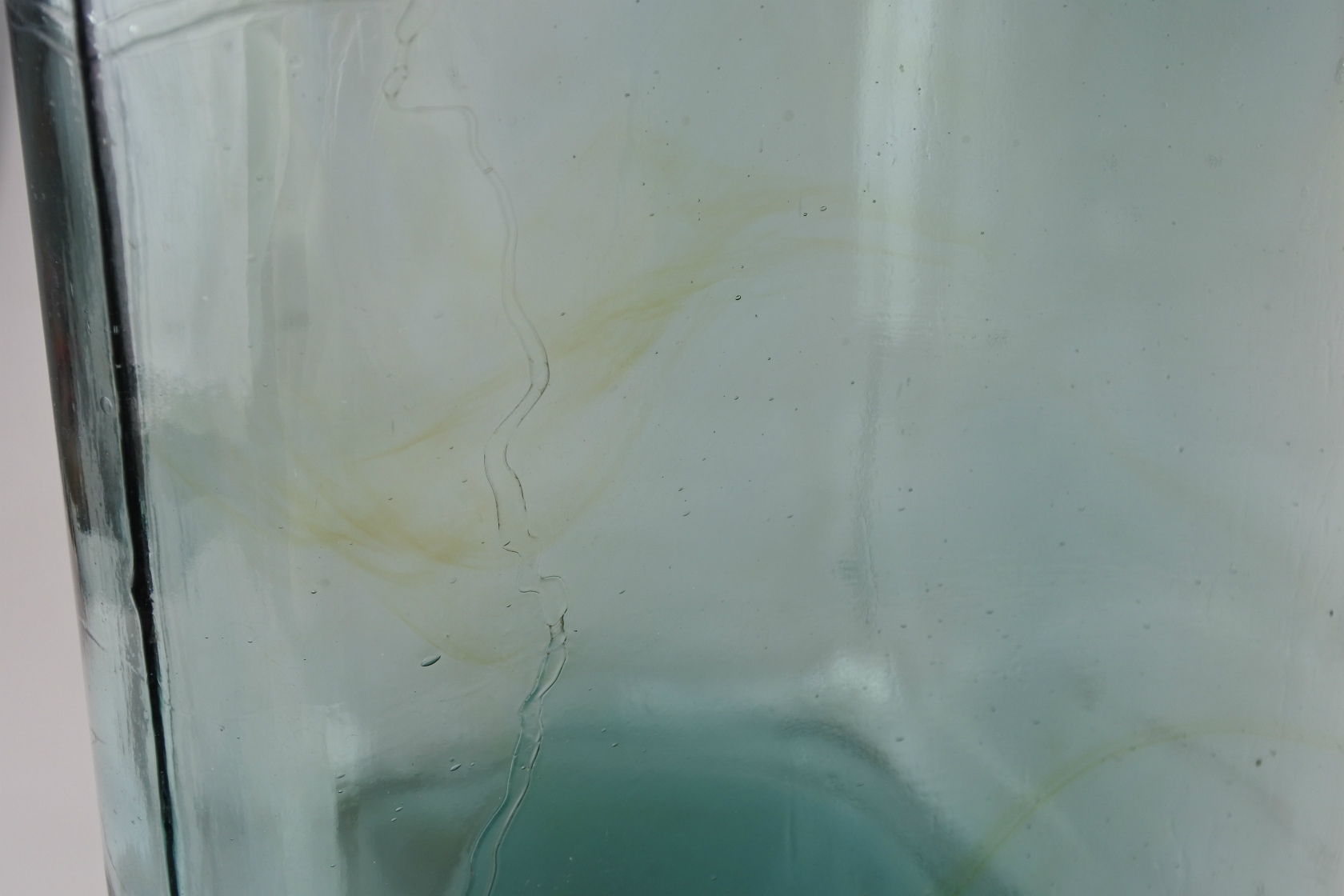 vi-seaweedbottleglass-nocap
