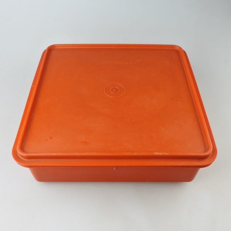 ビンテージ】日本製Tupperware（タッパーウェア） 四角い冷蔵ケース 