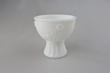 【ビンテージ】1970年頃 AVON（エイボン）ミルクガラスコンポート