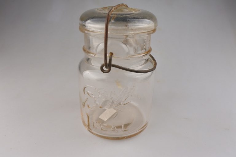 SOLD OUT│Porch Drop vintage shop